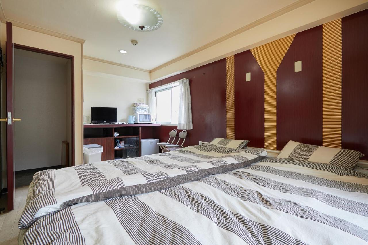 Miki Hall Akabane Tokyo Bagian luar foto